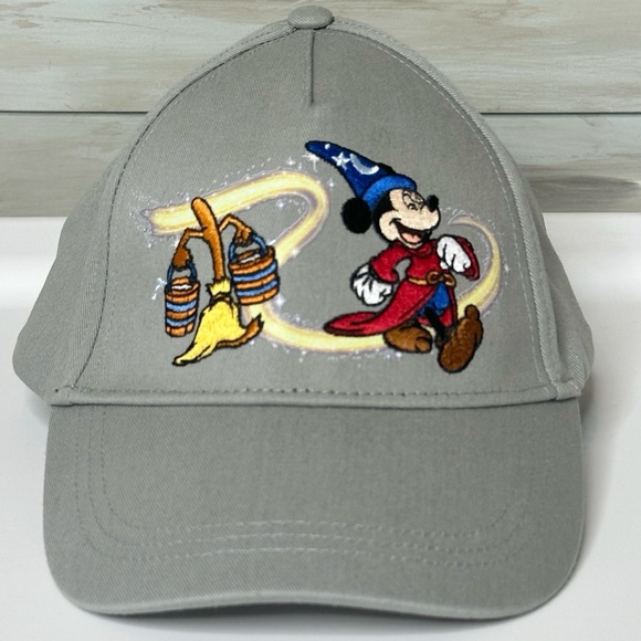 Disney Parks Hat Twill Baseball Cap - Fantasia -Sorcerer Mickey Mouse NWOT New - Picture 1 of 7